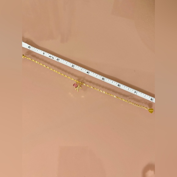 Gold “K” initial bracelet - Picture 6 of 6
